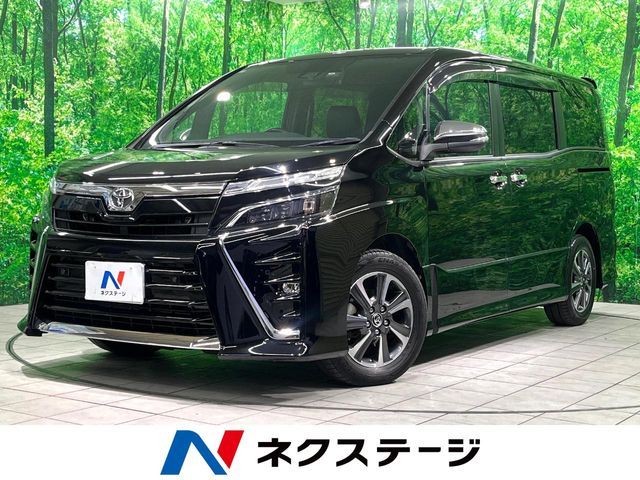 TOYOTA / VOXY