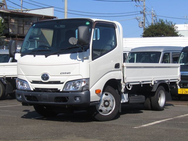 TOYOTA / DYNA