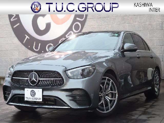 MERCEDES BENZ / MERCEDES BENZ E class sedan