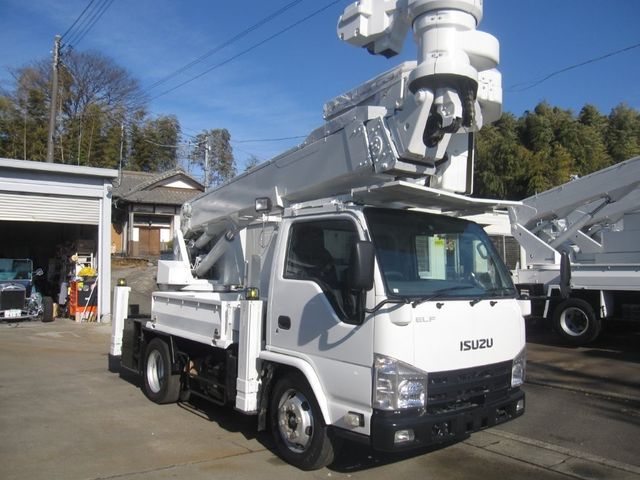 ISUZU / ELF