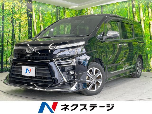 TOYOTA / VOXY