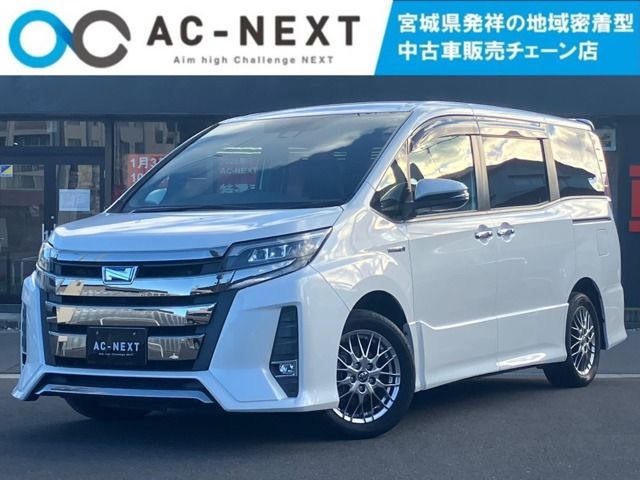 TOYOTA / NOAH HYBRID