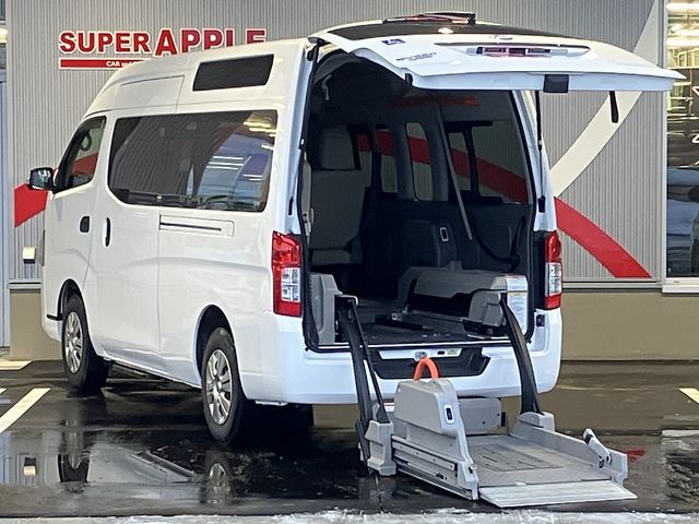 NISSAN / NV350 CARAVAN 4WD