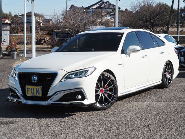 Japanese used car Ref# 1483624 TOYOTA / CROWN sedan hybrid