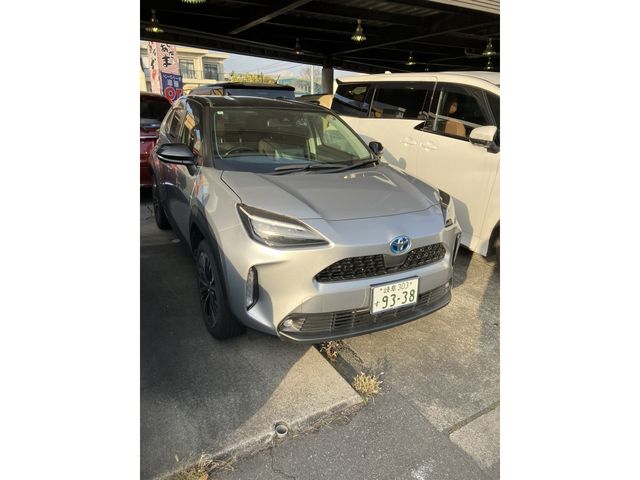 TOYOTA / YARIS CROSS HYBRID