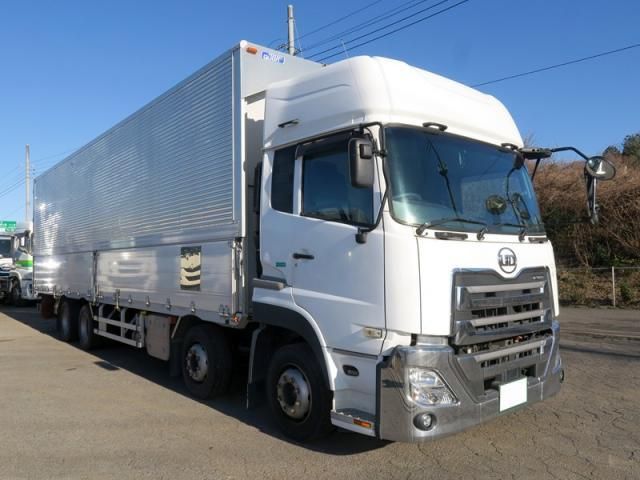 NISSAN DIESEL / Quon