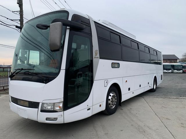 MITSUBISHI FUSOU / AERO ACE