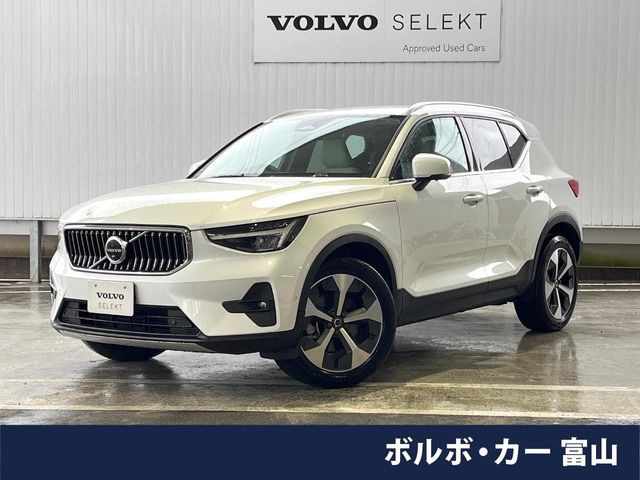VOLVO / VOLVO XC40