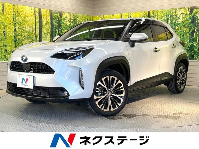 TOYOTA / YARIS CROSS HYBRID