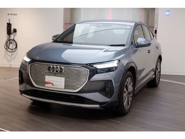 AUDI / AUDI Q4 e-tron SPORTBACK