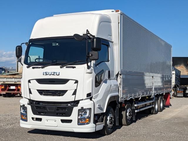 ISUZU / GIGA