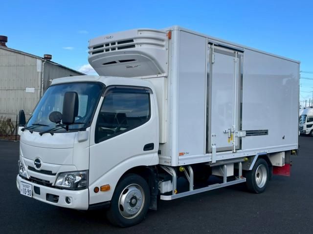 HINO / DUTRO