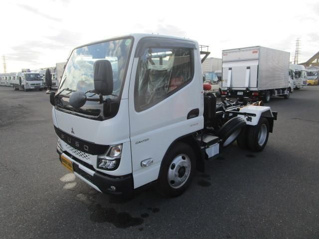 MITSUBISHI / CANTER