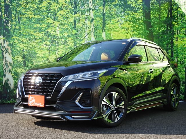 NISSAN / KICKS