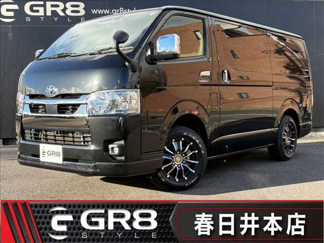 TOYOTA / HIACE van 4WD