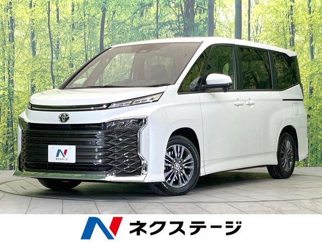 TOYOTA / VOXY