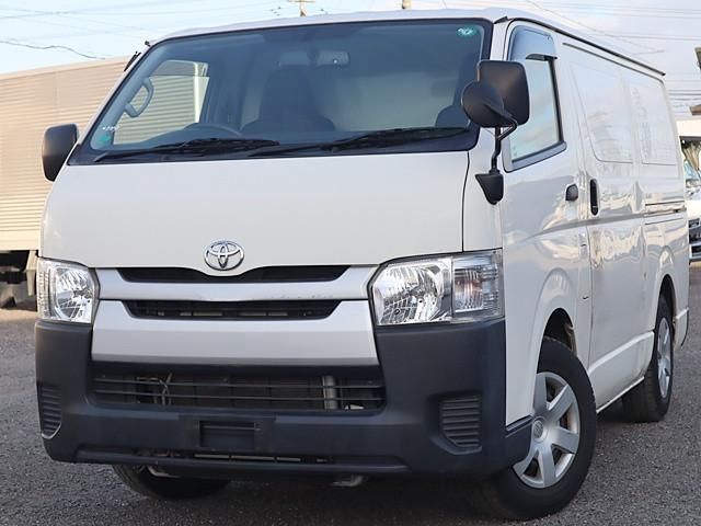 TOYOTA / HIACE van 2WD