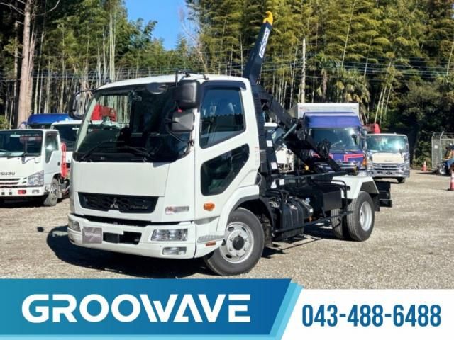 MITSUBISHI FUSOU / FIGHTER