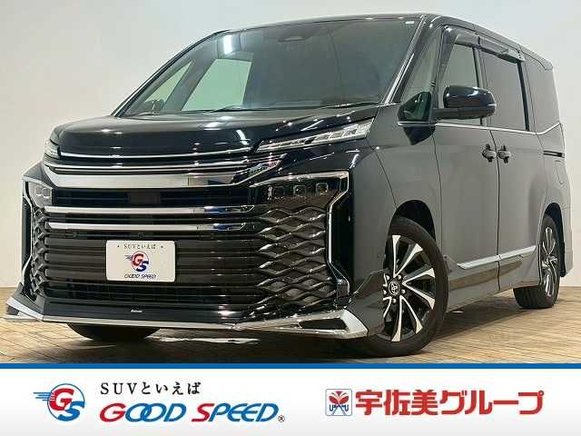 TOYOTA / VOXY HYBRID