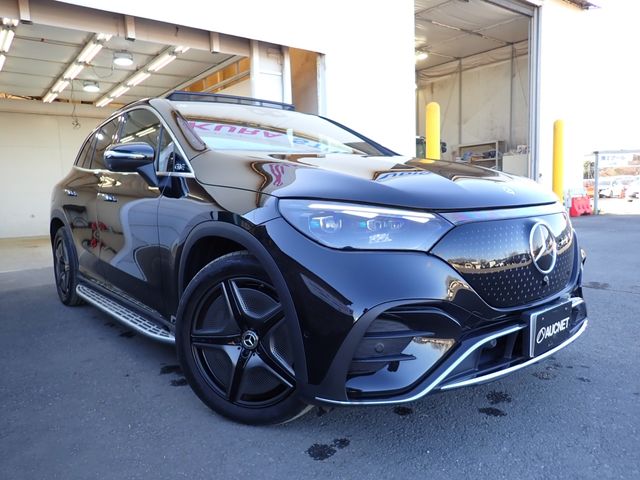 MERCEDES BENZ / MERCEDES BENZ EQE SUV