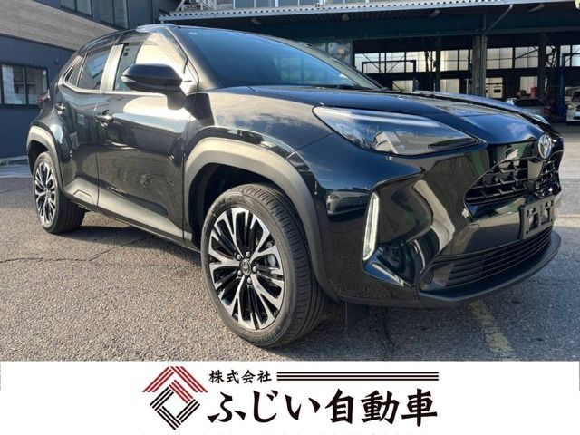 TOYOTA / YARIS CROSS HYBRID