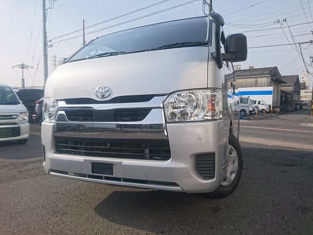 TOYOTA / HIACE van 1.25t 2WD