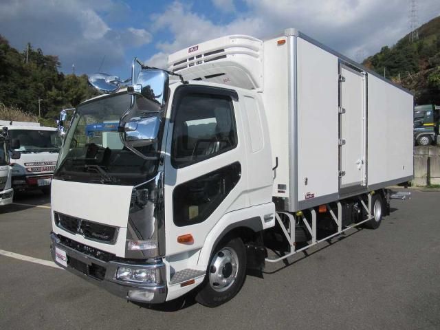 MITSUBISHI FUSOU / FIGHTER