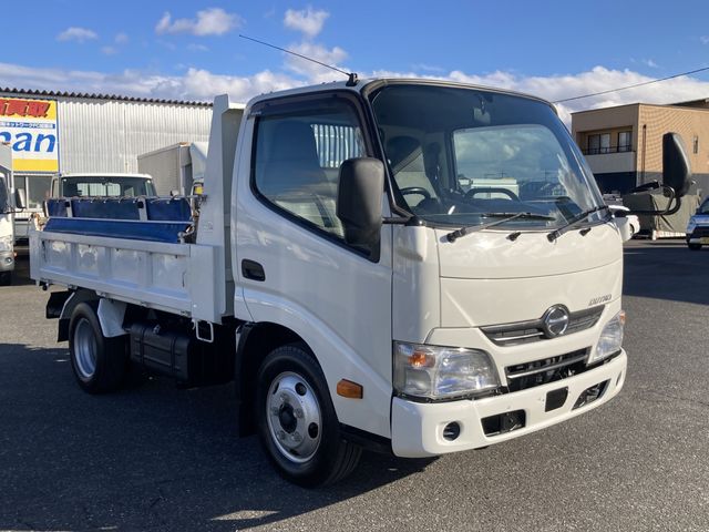 HINO / DUTRO