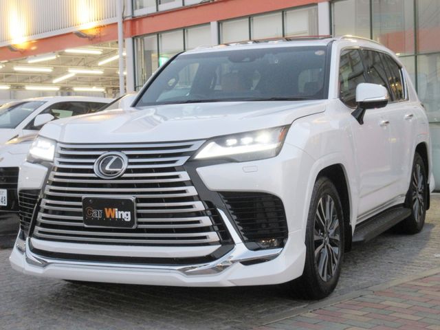 TOYOTA / LEXUS LX600