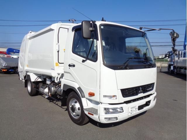 MITSUBISHI FUSOU / FIGHTER