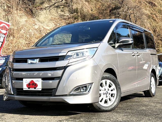 TOYOTA / NOAH HYBRID