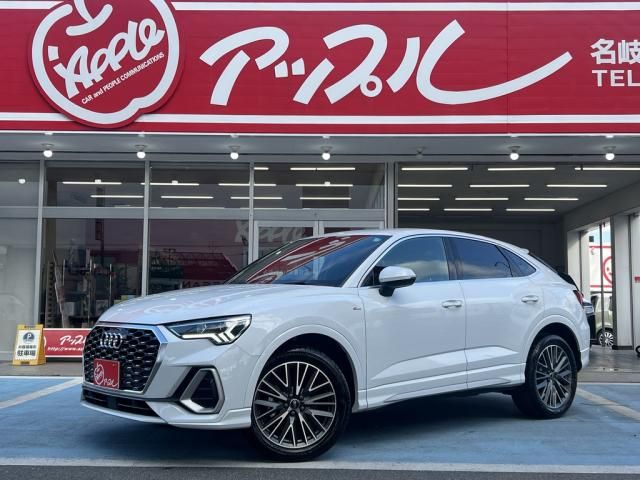 AUDI / AUDI Q3 SPORTBACK