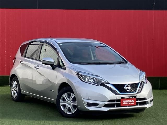 NISSAN / NOTE