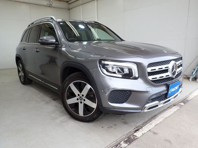 MERCEDES BENZ / MERCEDES BENZ GLB