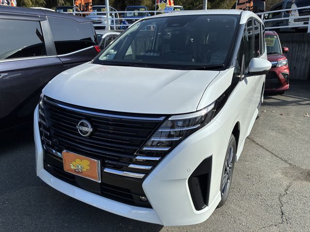 NISSAN / SERENA  WG 4WD