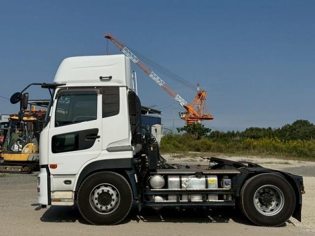 NISSAN DIESEL / Quon