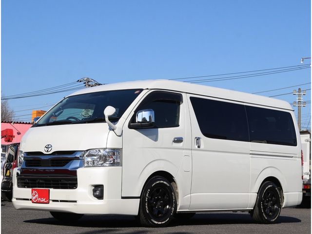 TOYOTA / HIACE wagon