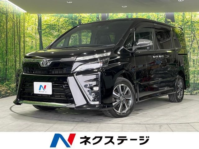 TOYOTA / VOXY 4WD