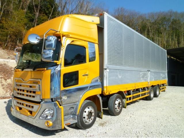 NISSAN DIESEL / Quon