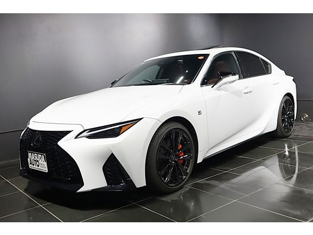 TOYOTA / LEXUS IS300h