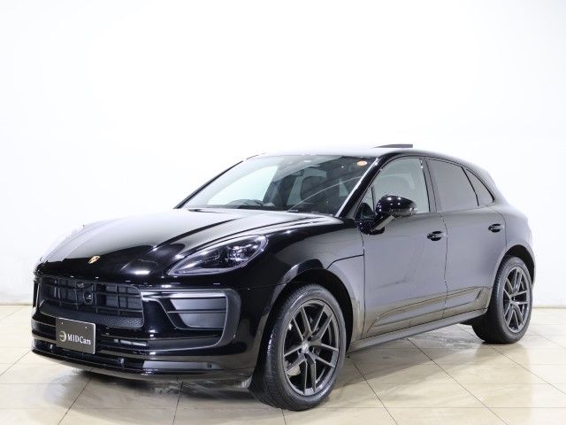 PORSCHE / PORSCHE Macan
