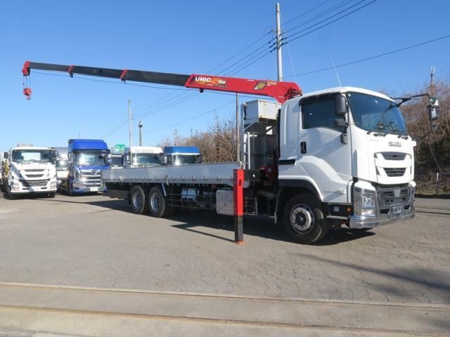 ISUZU / GIGA