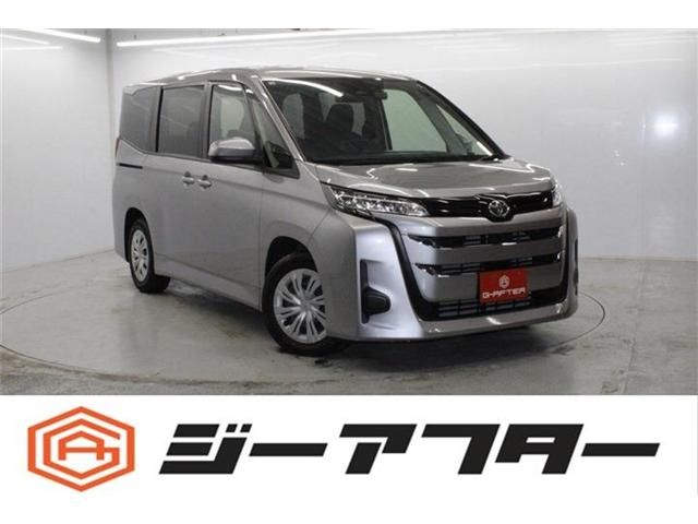 TOYOTA / NOAH
