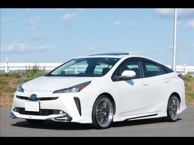 TOYOTA / PRIUS