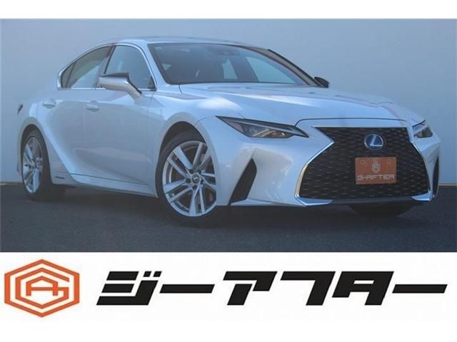 TOYOTA / LEXUS IS300h
