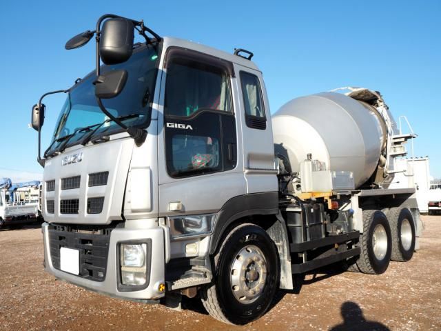 ISUZU / GIGA