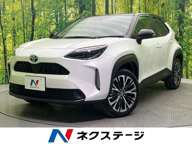 TOYOTA / YARIS CROSS HYBRID
