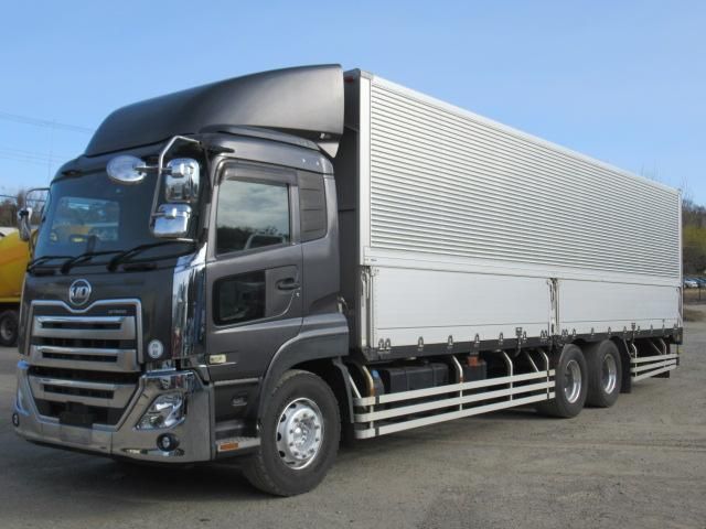 NISSAN DIESEL / Quon