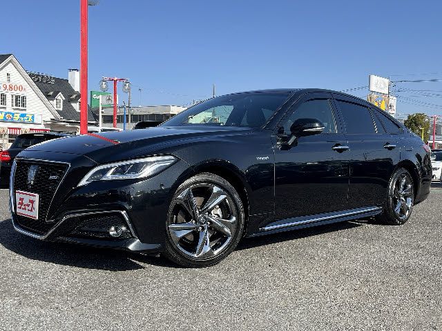 TOYOTA / CROWN sedan hybrid