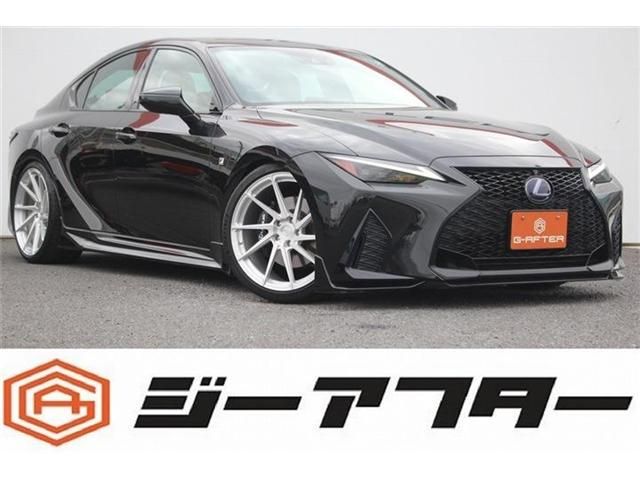 TOYOTA / LEXUS IS300h